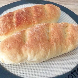 シンプルな材料で作る手捏ねフランスパン☆